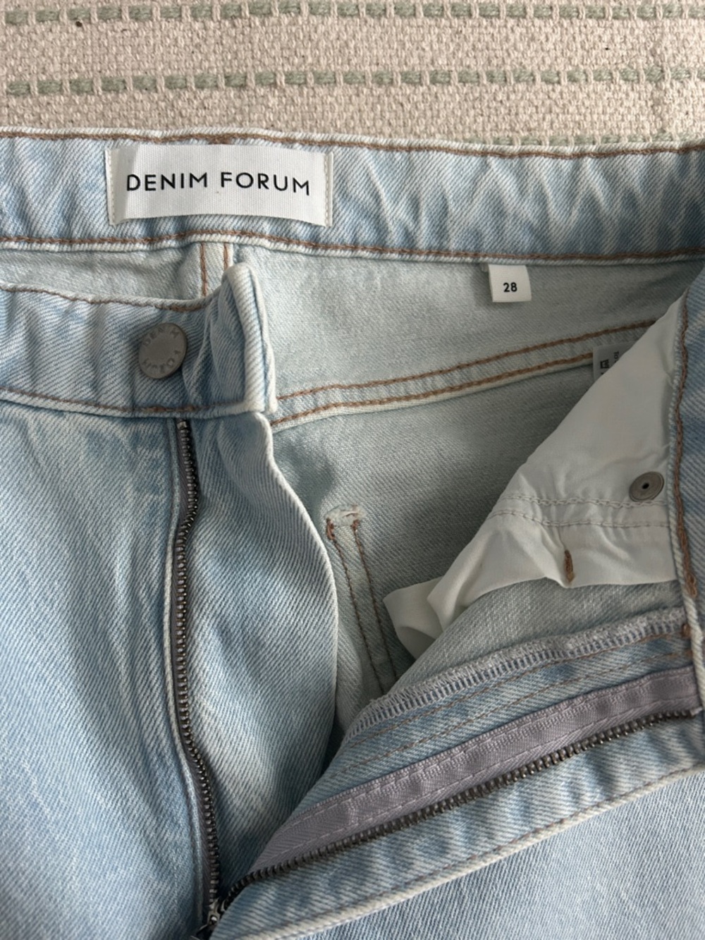 Denim Forum Light Blue Straight Leg Women’s Jeans never worn!